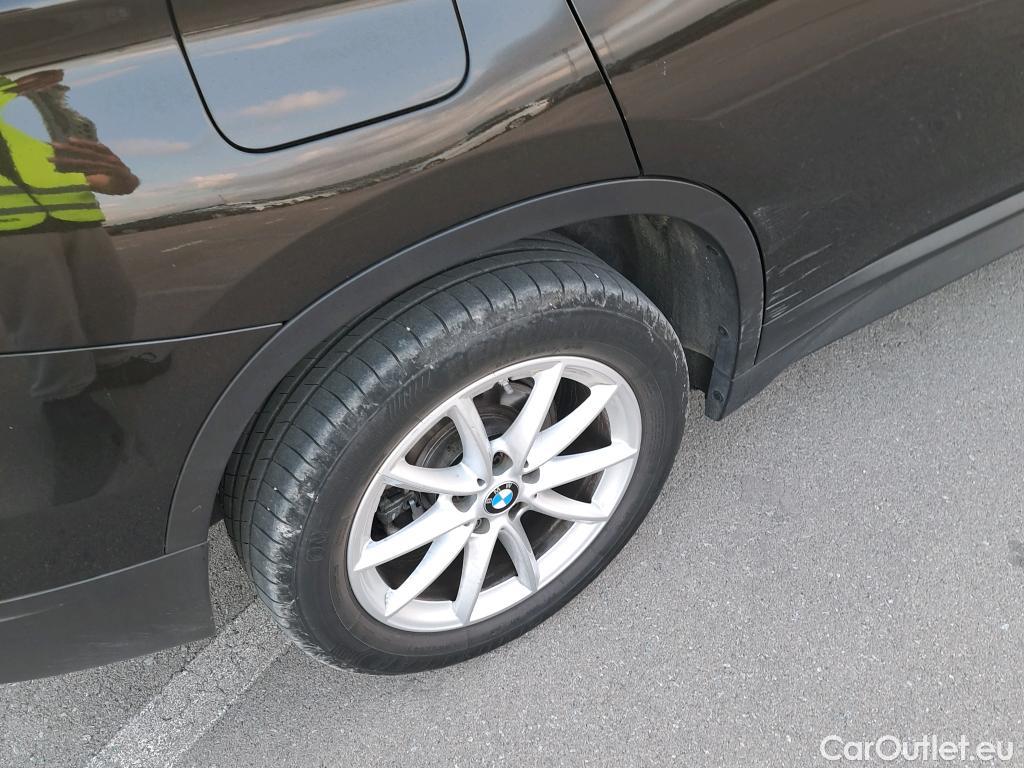 Bmw  X1 BMW  / 2015 / 5P / todoterreno sDrive18d #18