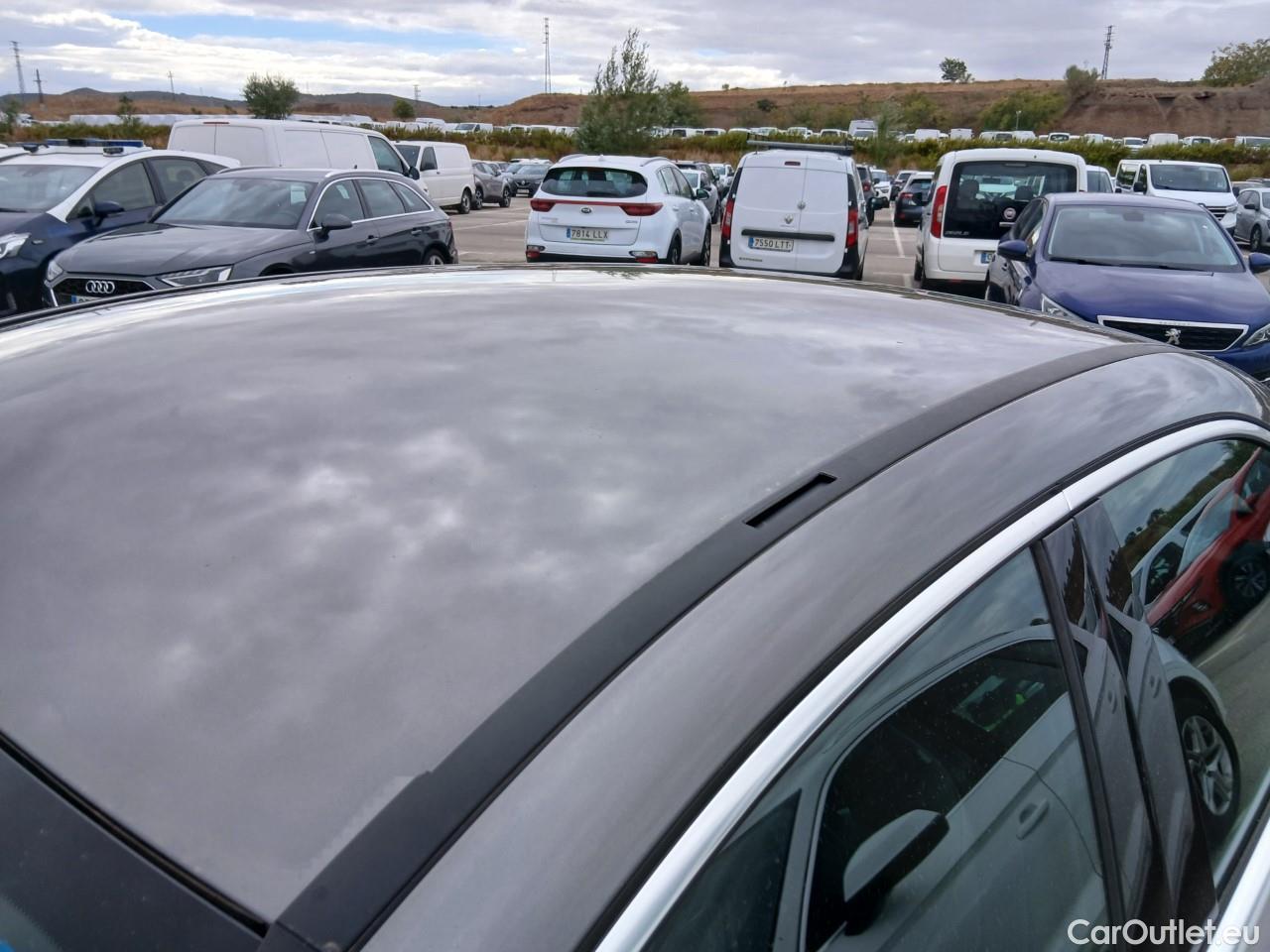  Mercedes  A-Klasse Clase A A 250 e (177.186) 1.3 215CV AT8 E6d #1