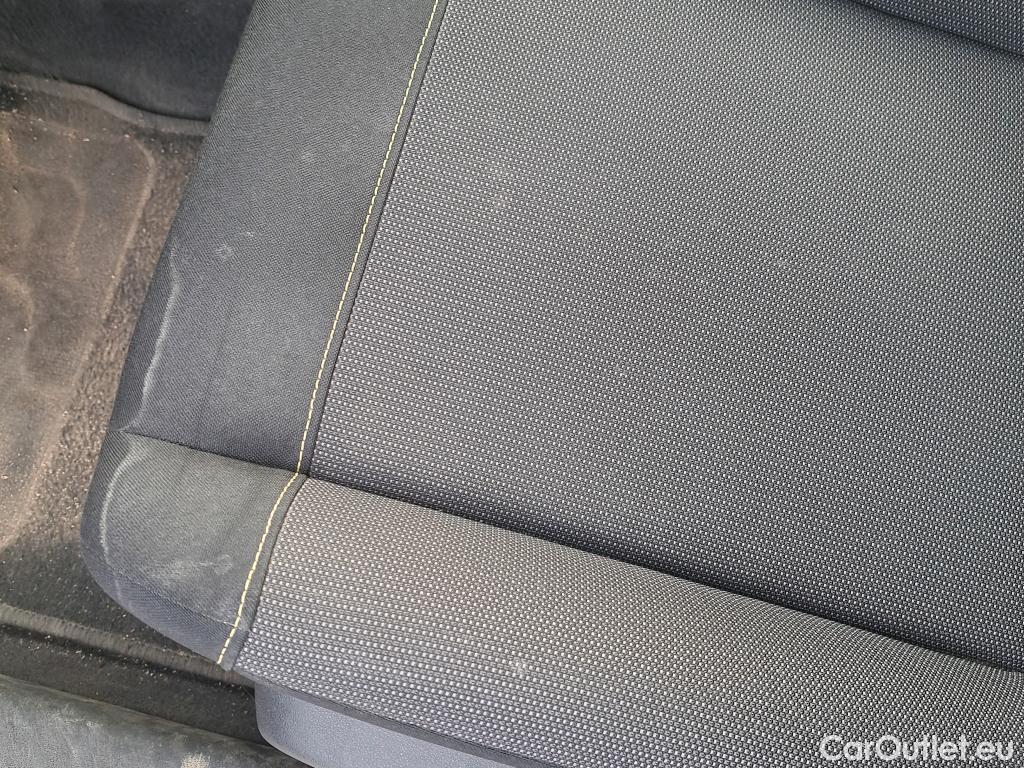  Citroen  C3  Feel Pack 1.5 BlueHDi 100CV MT6 E6d #43