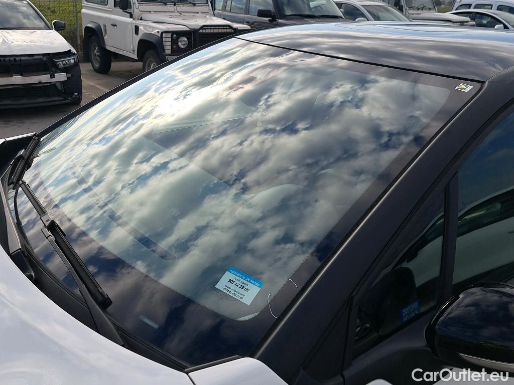  Citroen  C3  Feel Pack 1.5 BlueHDi 100CV MT6 E6d #1
