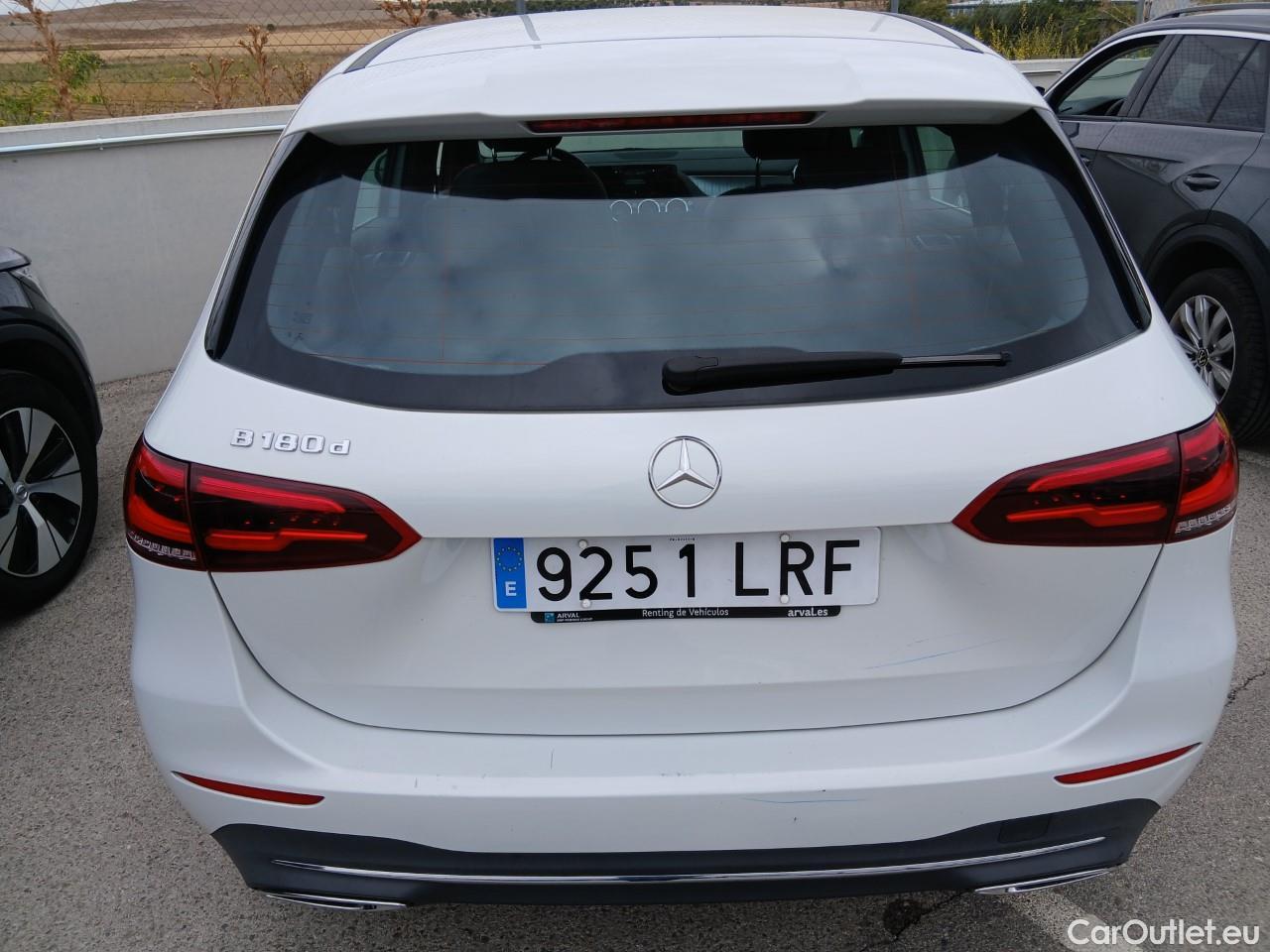  Mercedes  B-Klasse MERCEDES-BENZ Clase B / 2019 / 5P / monovolumen compacto B 180 d #22