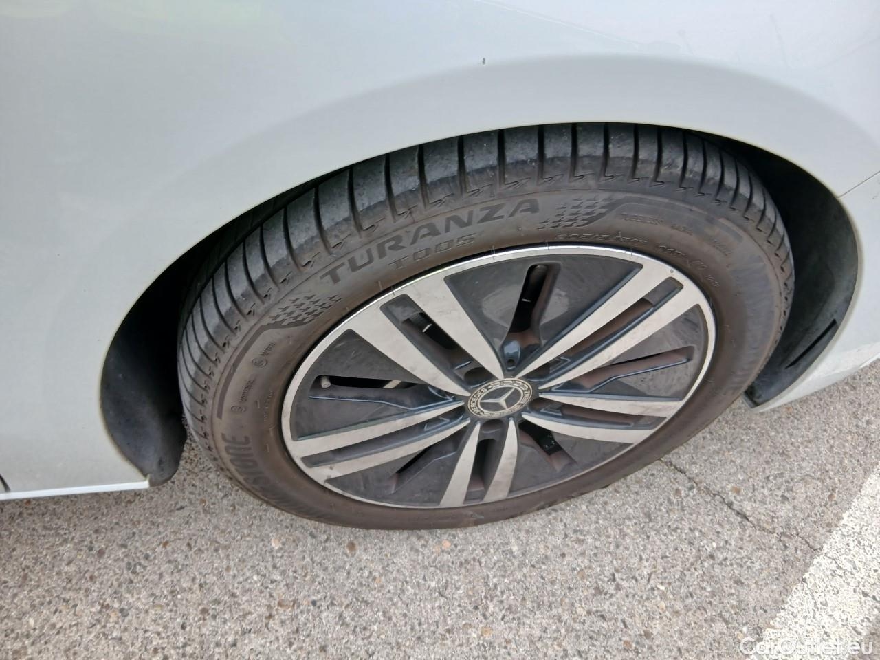  Mercedes  B-Klasse MERCEDES-BENZ Clase B / 2019 / 5P / monovolumen compacto B 180 d #34