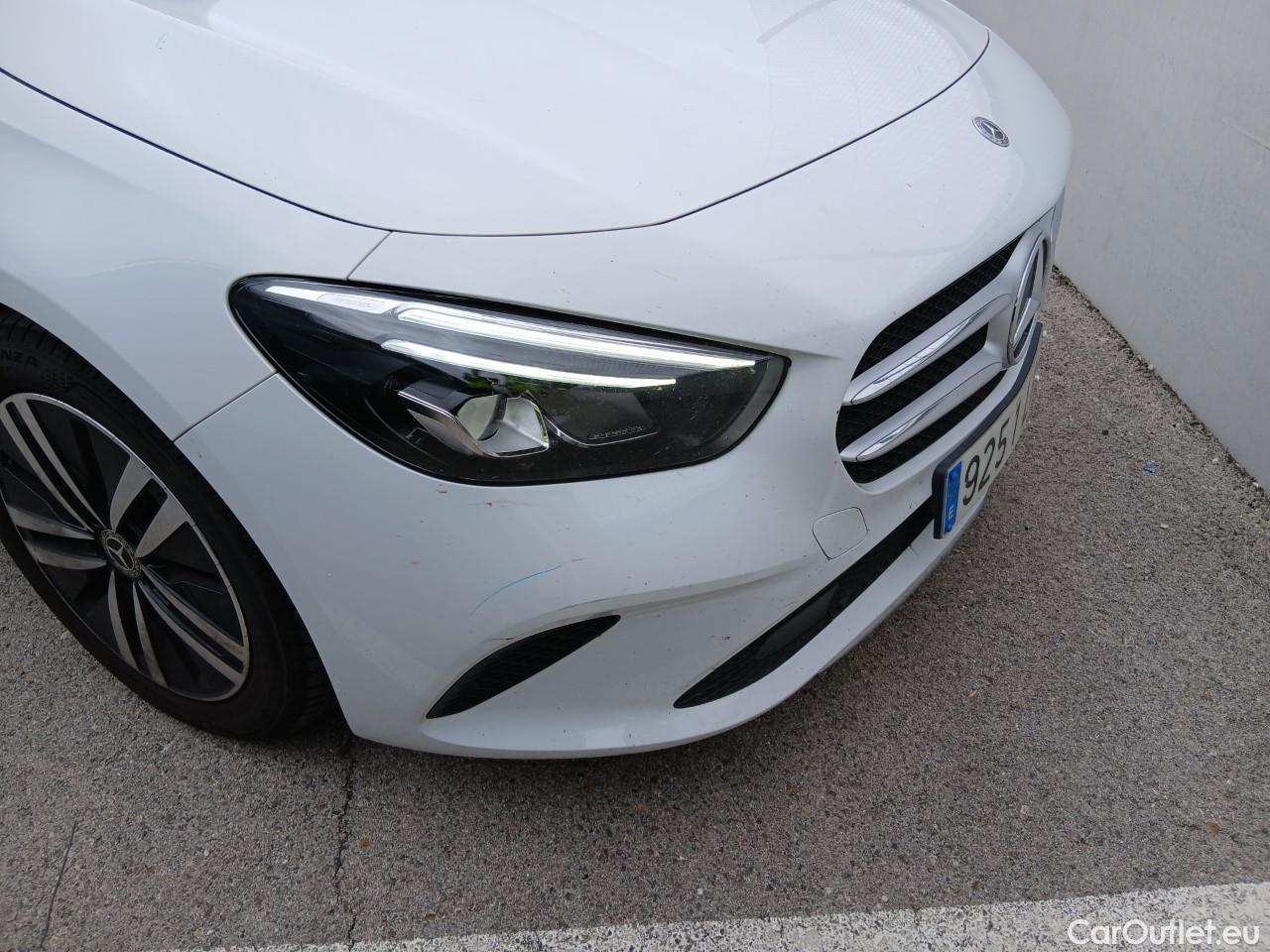  Mercedes  B-Klasse MERCEDES-BENZ Clase B / 2019 / 5P / monovolumen compacto B 180 d #3