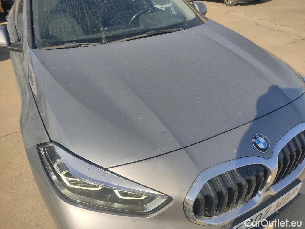  Bmw  Serie 1 BMW  / 2019 / 5P / berlina con portón 118i Corporate Auto. (AC) #3
