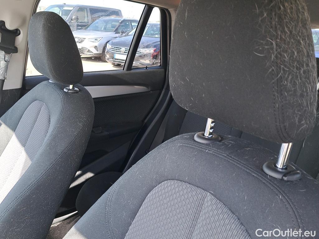  Bmw  X1 Serie  sDrive 18i Advantage 1.5 140CV AT7 E6dT #8