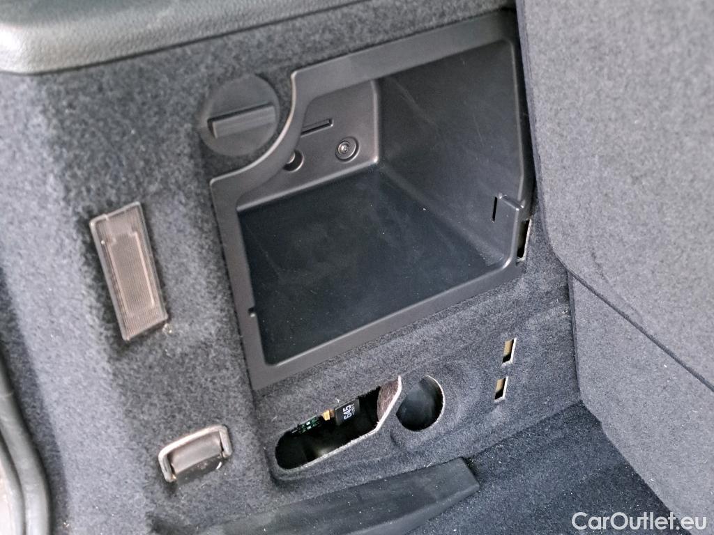  Seat  Alhambra SEAT  / 2010 / 5P / monovolumen 1.4 TSI 110kW DSG S/S Excellen GO(SP) #11