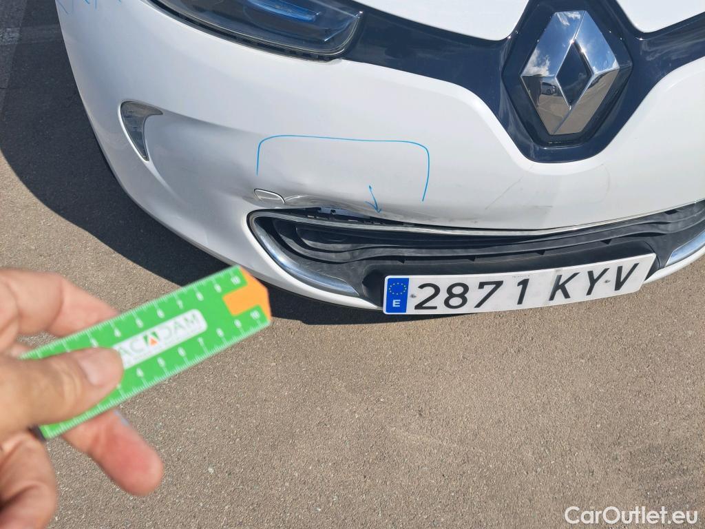  Renault  Zoe RENAULT  / 2013 / 5P / berlina con portón Limited 40 R110 #19