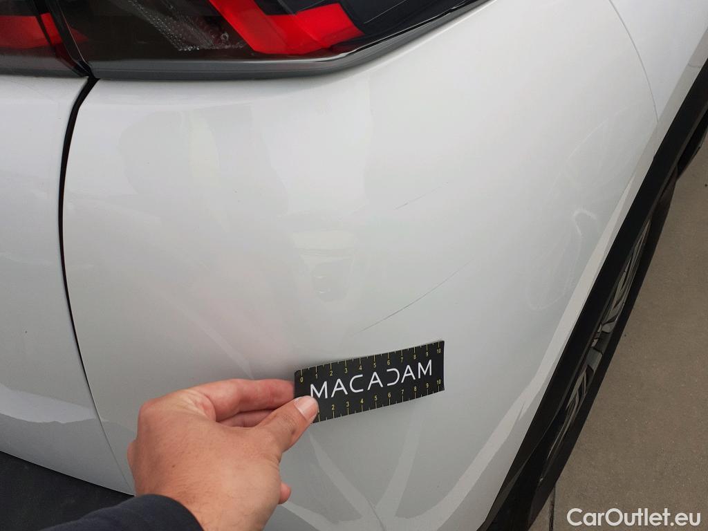  Peugeot  2008 PEUGEOT  / 2019 / 5P / todoterreno Active BlueHDI 81kW (110CV) #20