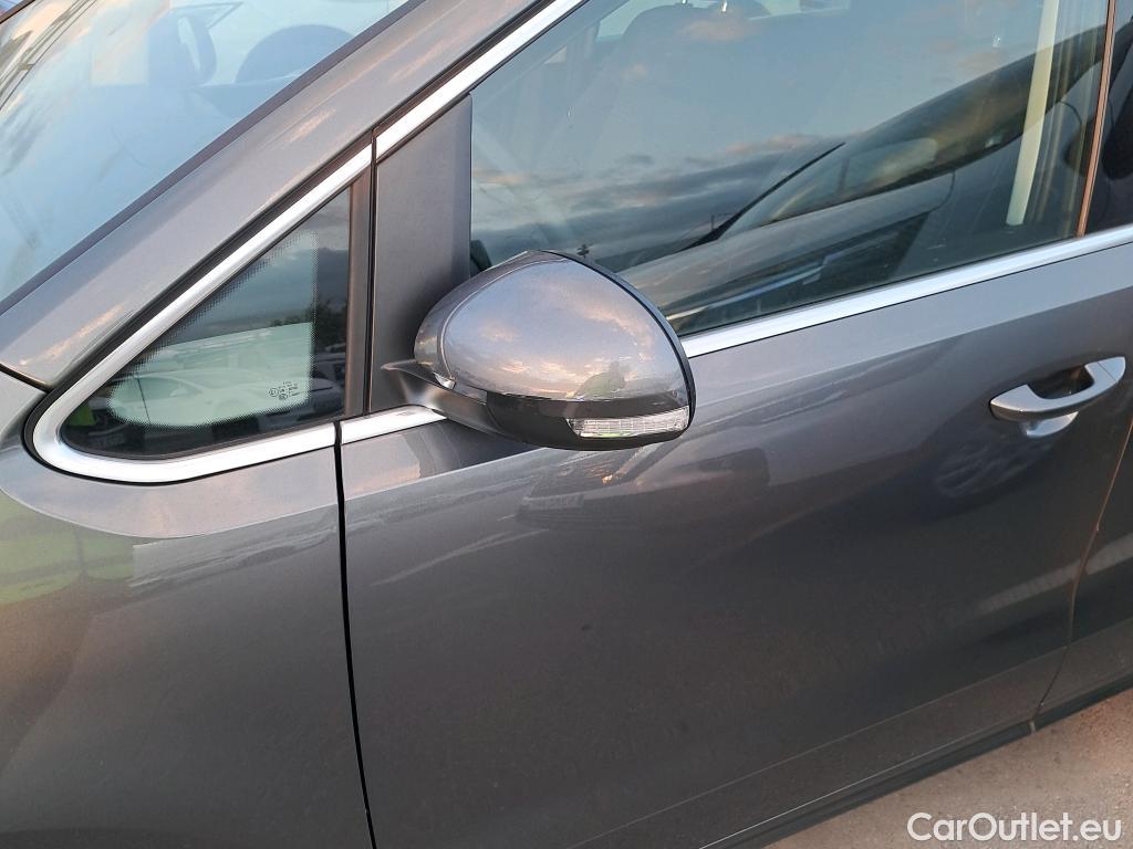  Seat  Alhambra SEAT  / 2010 / 5P / monovolumen 1.4 TSI 110kW DSG S/S Excellen GO(SP) #19