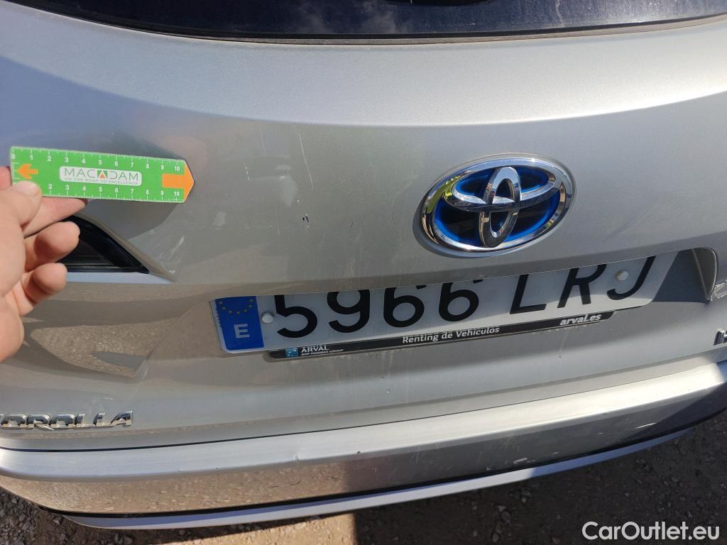  Toyota  Corolla TOYOTA  / 2019 / 5P / familiar 1.8 125H ACTIVE TECH E-CVT TOU SPORT #5