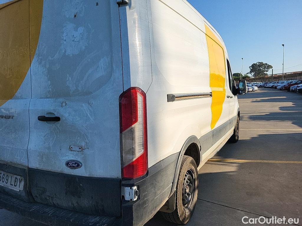  Ford  Transit FORD  / 2013 / 4P / furgón 350 96kW L3H2 Van Trend RWD #28