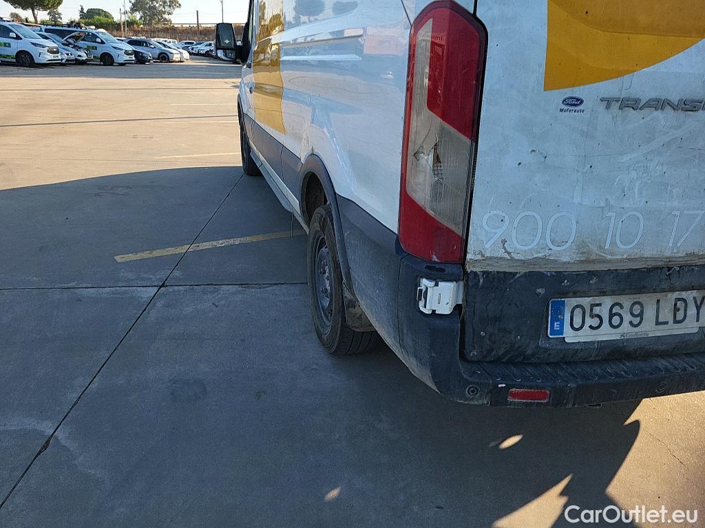  Ford  Transit FORD  / 2013 / 4P / furgón 350 96kW L3H2 Van Trend RWD #29