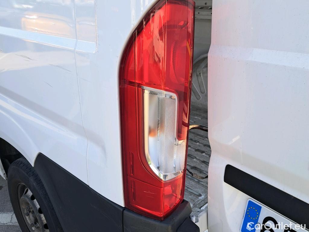  Peugeot  Boxer PEUGEOT  / 2014 / 4P / furgón 333 L2 H1 BHDI 103kW (140CV) S&S 6 V. M (AC) #14