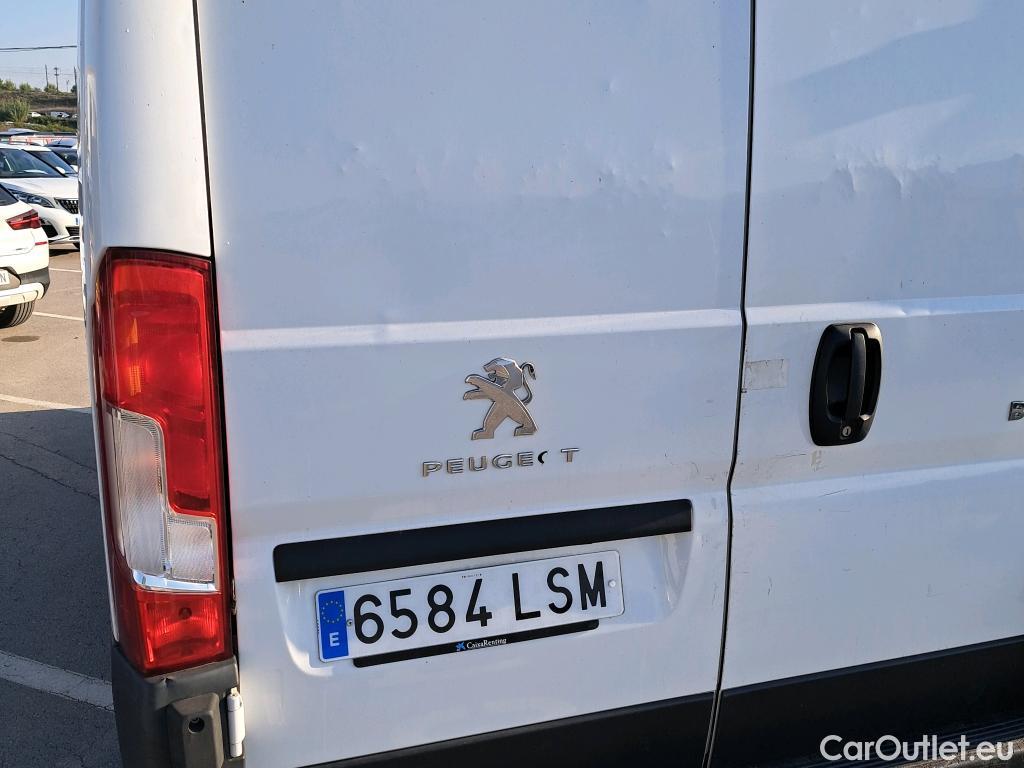  Peugeot  Boxer PEUGEOT  / 2014 / 4P / furgón 333 L2 H1 BHDI 103kW (140CV) S&S 6 V. M (AC) #27