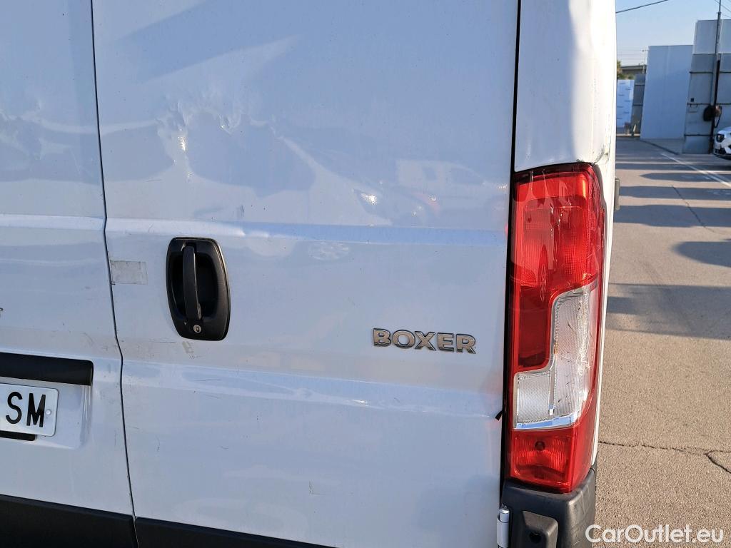  Peugeot  Boxer PEUGEOT  / 2014 / 4P / furgón 333 L2 H1 BHDI 103kW (140CV) S&S 6 V. M (AC) #24