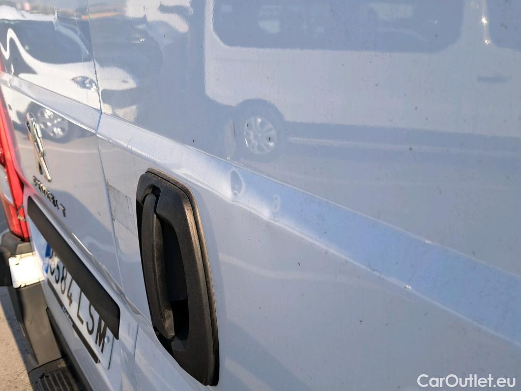  Peugeot  Boxer PEUGEOT  / 2014 / 4P / furgón 333 L2 H1 BHDI 103kW (140CV) S&S 6 V. M (AC) #25