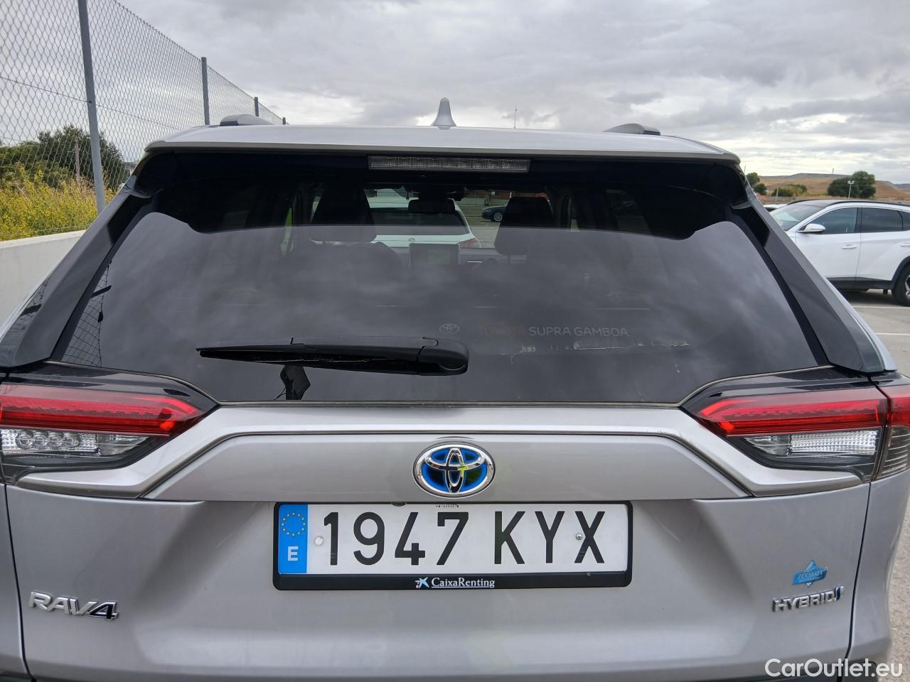  Toyota  RAV4 TOYOTA  / 2018 / 5P / todoterreno 2.5l 220H Advance Plus 4WD #23