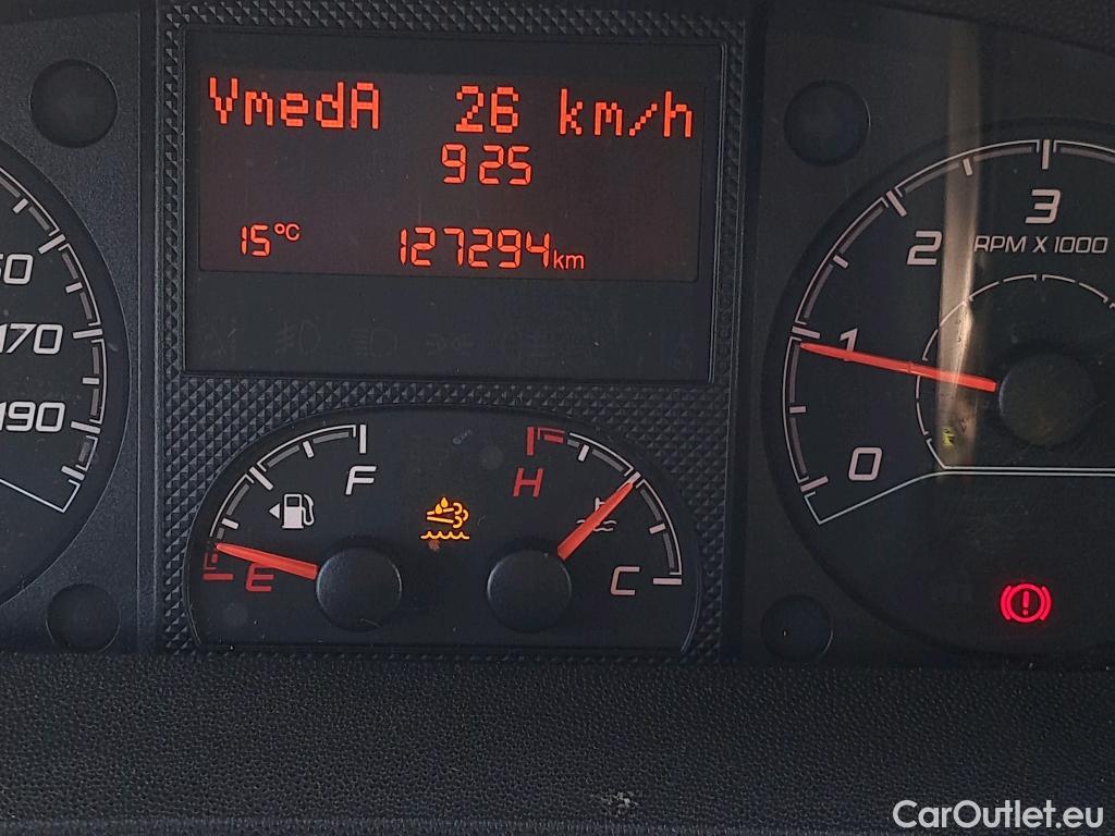  Peugeot  Boxer PEUGEOT  / 2014 / 4P / furgón 333 L2 H1 BHDI 103kW (140CV) S&S 6 V. M (AC) #50