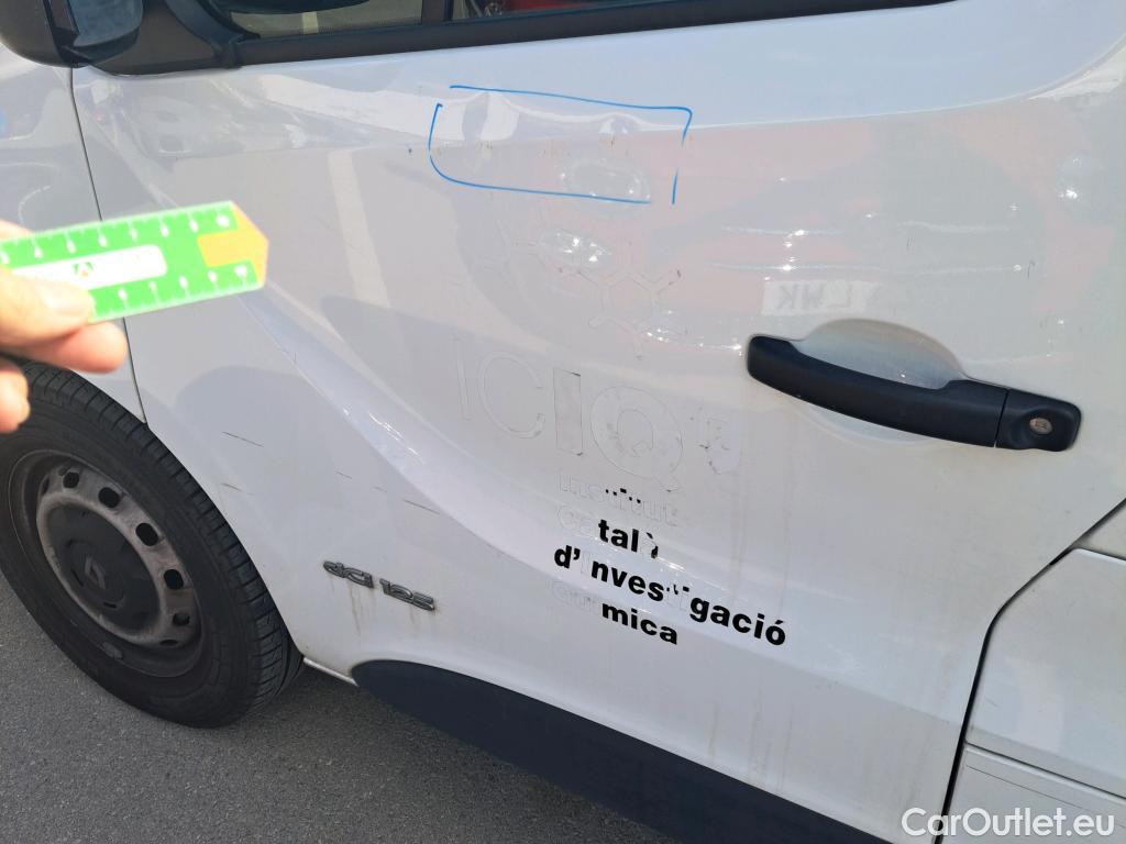  Renault  Trafic  III Combi Combi 9 L1H1 2 8t (8/9 plazas) 1.6 dCi 125CV MT6 E6 #12