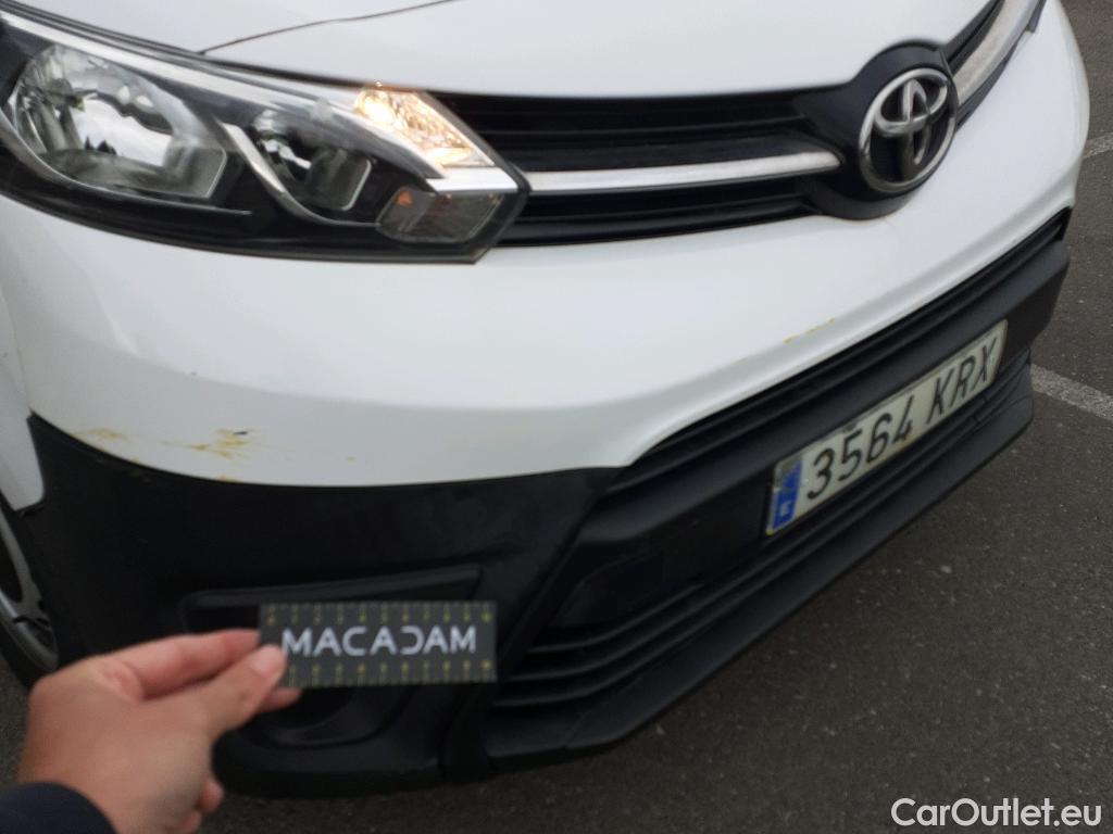  Toyota  Proace TOYOTA  / 2016 / 4P / furgón FU. MEDIO (L1) 2.0D 90kW COMFORT CARGA + #33
