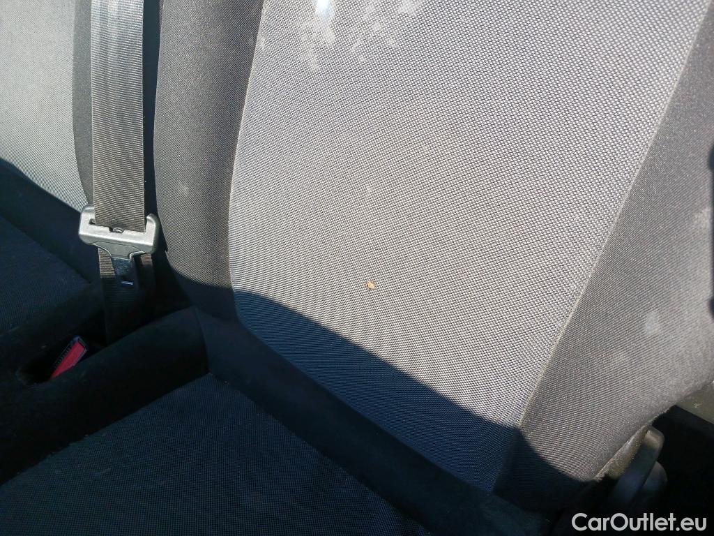  Renault  Master RENAULT  / 2014 / 4P / furgón Furgón T L3H3 3500 E 125kW TT BVR #23