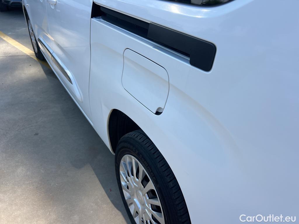  Toyota  Proace TOYOTA  City / 2020 / 5P / combi 1.5D 96kW (130CV) VX L2 #7