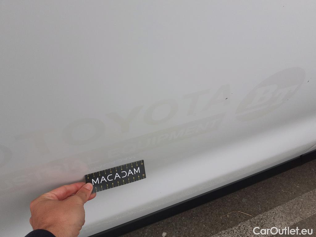  Toyota  Proace TOYOTA  / 2016 / 4P / furgón FU. MEDIO (L1) 2.0D 90kW COMFORT CARGA + #20