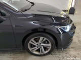  Volkswagen  Golf  Volkswagen 2.0 TDI 110kW DSG R-Line Business 5d #25