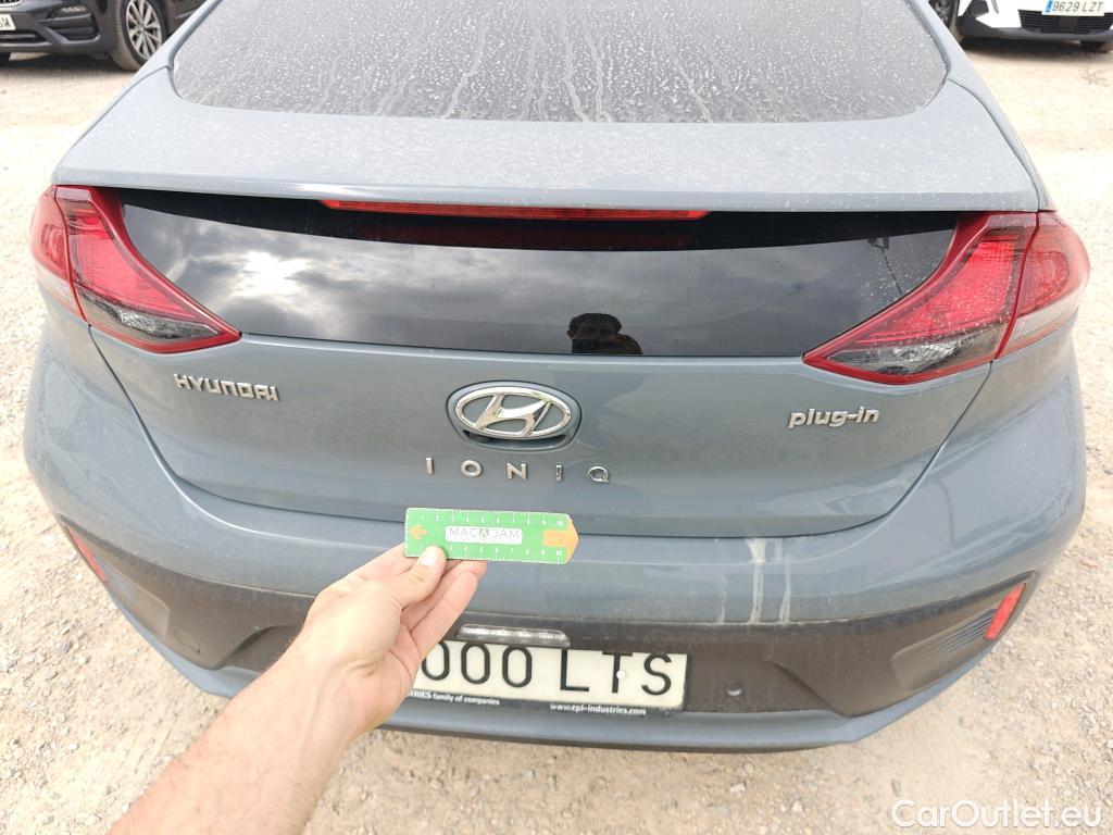  Hyundai   Ioniq HYUNDAI / 2019 / 5P / berlina con portón 1.6 GDI PHEV Klass DCT #7