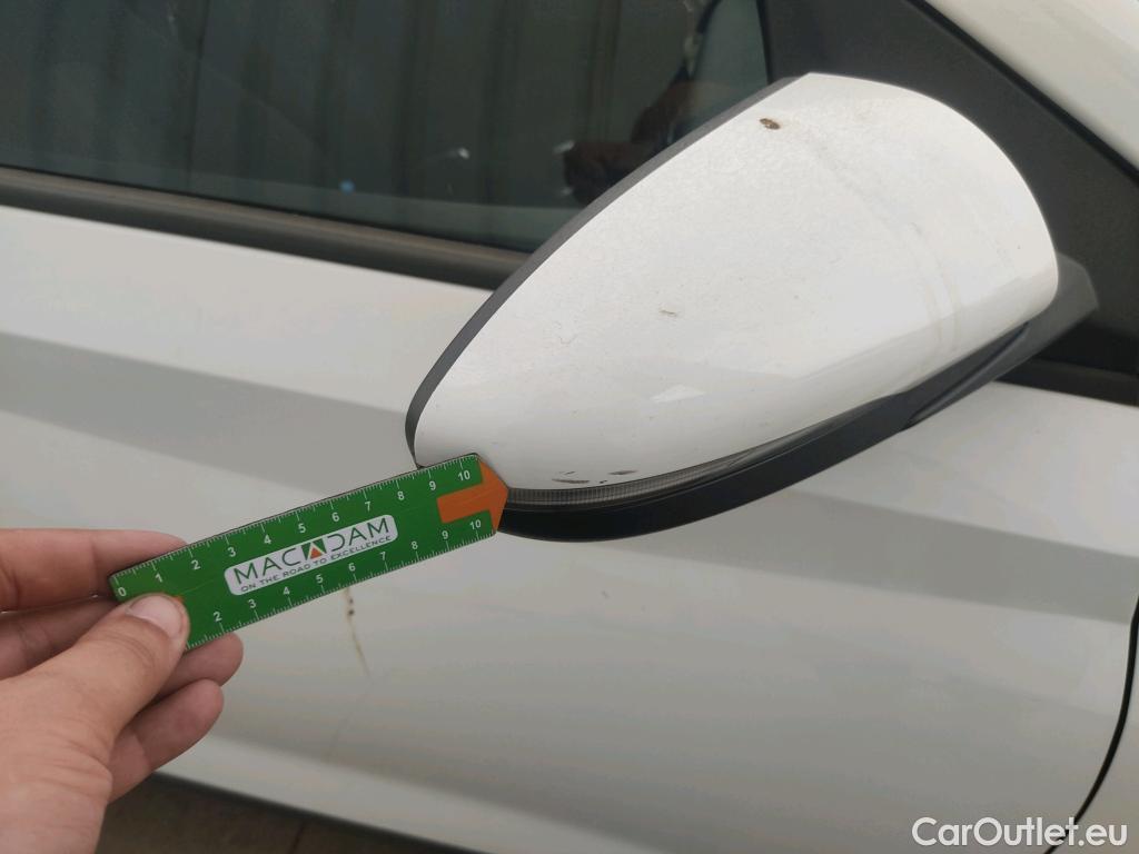  Hyundai  Bayon HYUNDAI  / 2021 / 5P / todoterreno 1.2 MPI Essence #25
