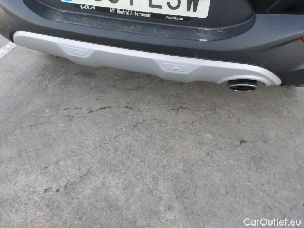  KIA  STONIC KIA  / 2017 / 5P / todoterreno 1.0 T-GDi 74kW (100CV) MHEV iMT Drive #3