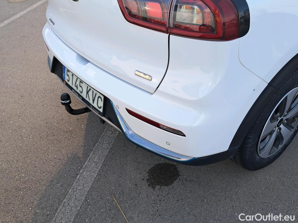  KIA  Niro  Drive Plug-In Hybrid 1.6 AT6 E6dT #1