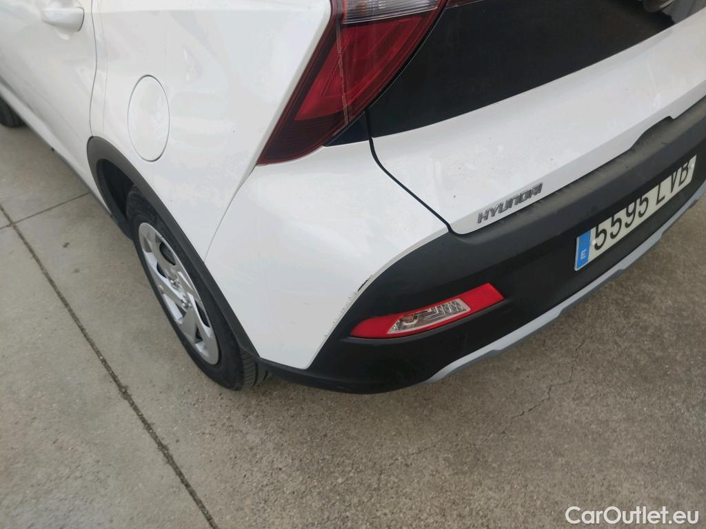  Hyundai  Bayon HYUNDAI  / 2021 / 5P / todoterreno 1.2 MPI Essence #13