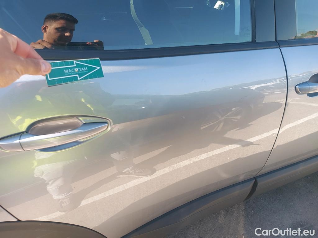  Peugeot  3008 PEUGEOT  / 2016 / 5P / todoterreno 1.5 BlueHDi 96kW (130CV) S&S Active EAT8 #20