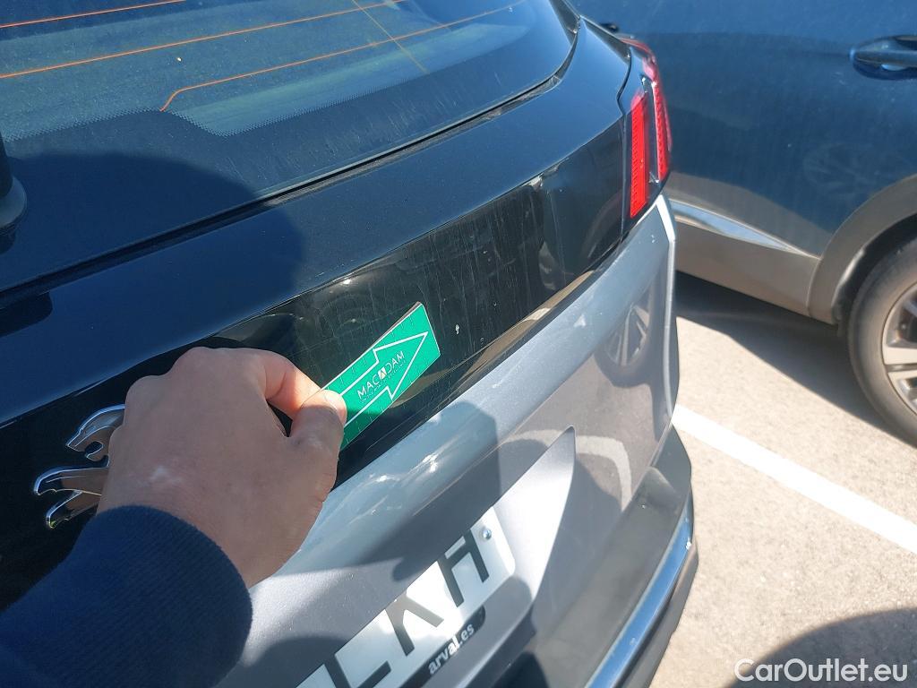  Peugeot  3008 PEUGEOT  / 2016 / 5P / todoterreno 1.5 BlueHDi 96kW (130CV) S&S Active EAT8 #25
