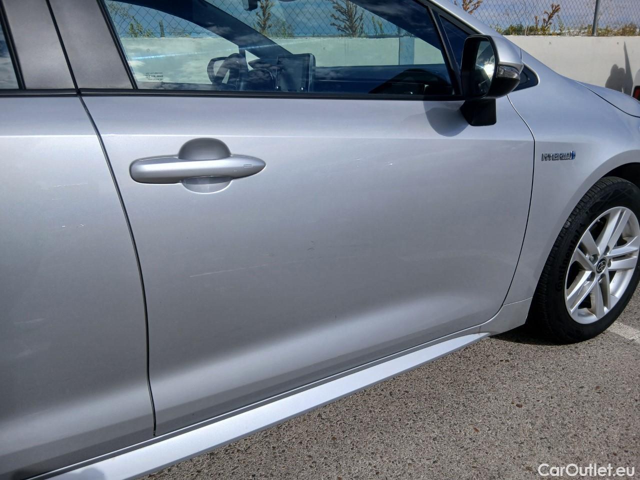  Toyota  Corolla TOYOTA  1.8 125H ACTIVE TECH E-CVT #30