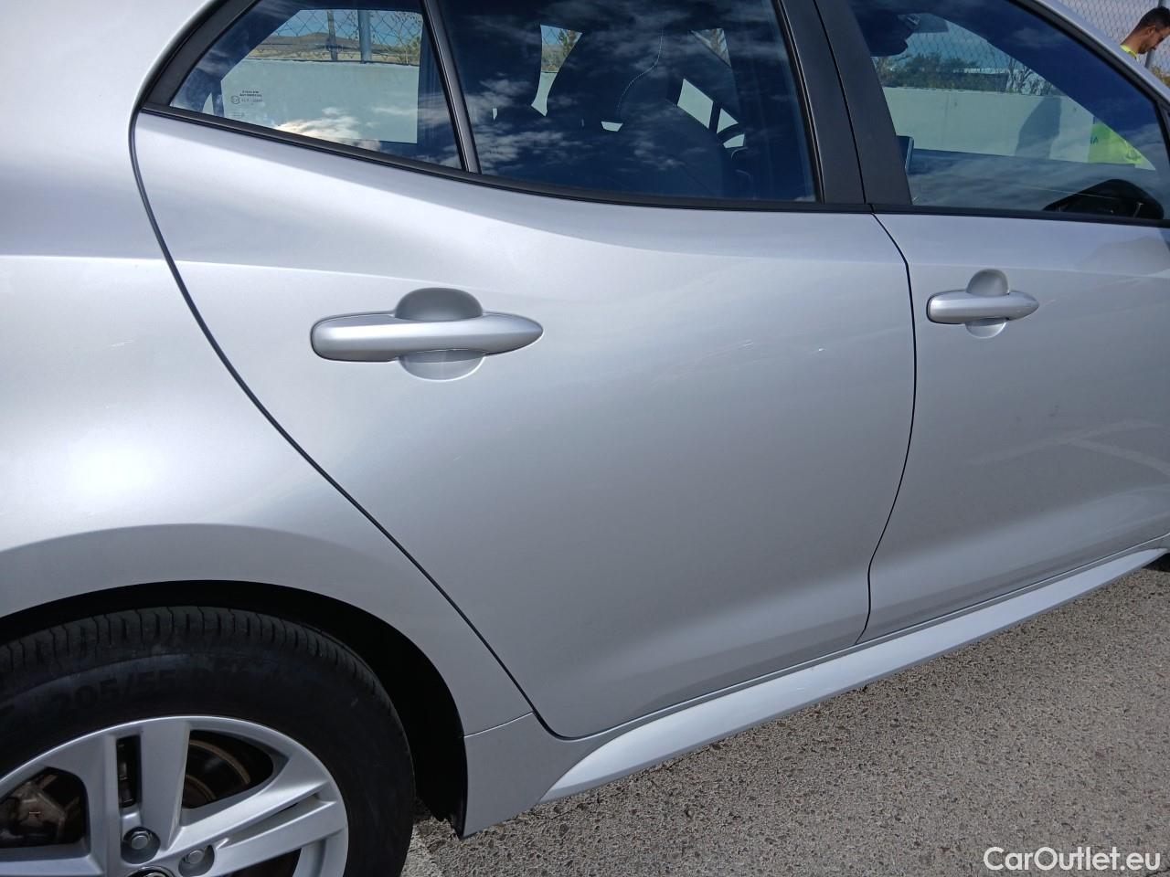  Toyota  Corolla TOYOTA  1.8 125H ACTIVE TECH E-CVT #28