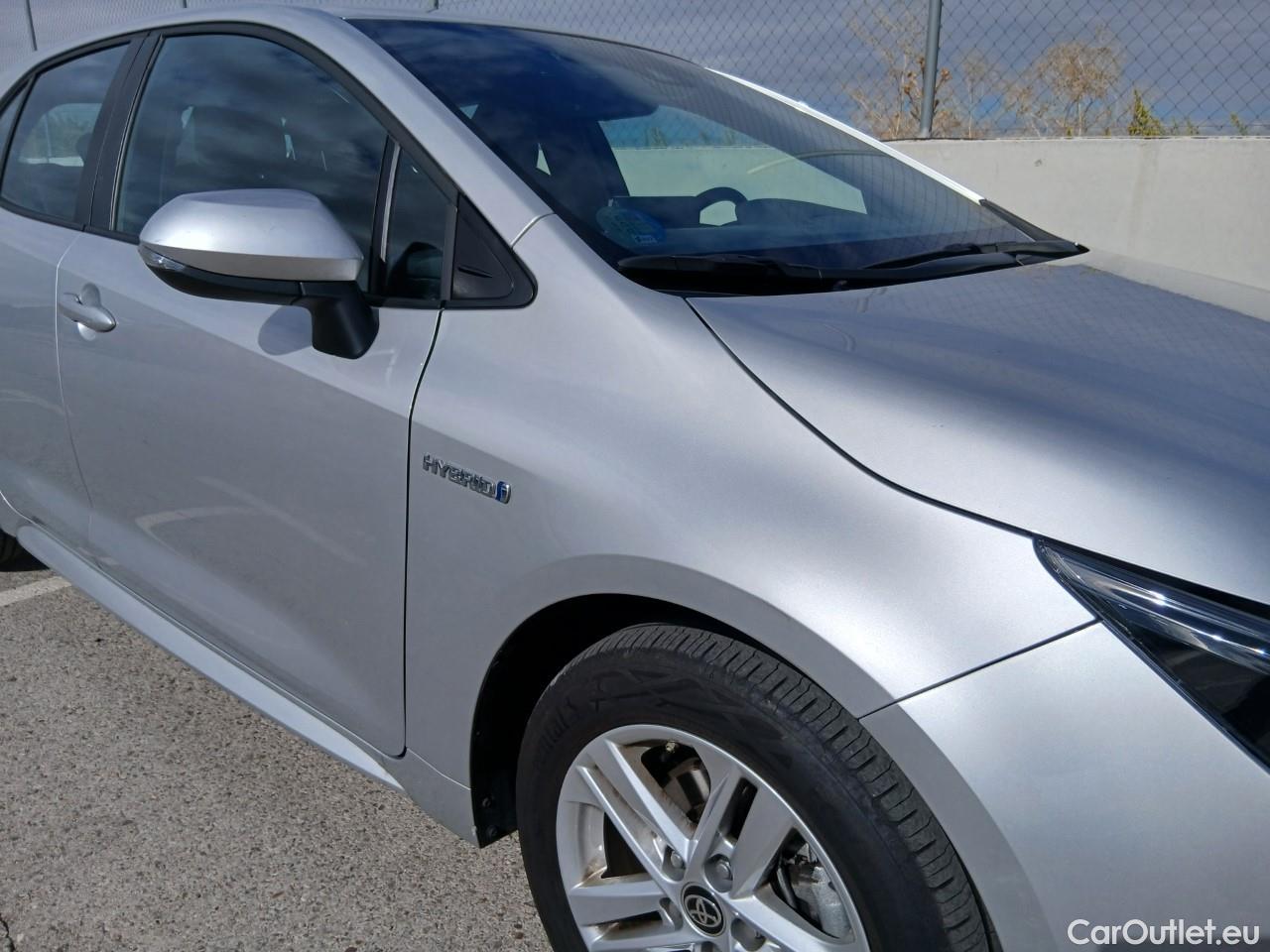  Toyota  Corolla TOYOTA  1.8 125H ACTIVE TECH E-CVT #33