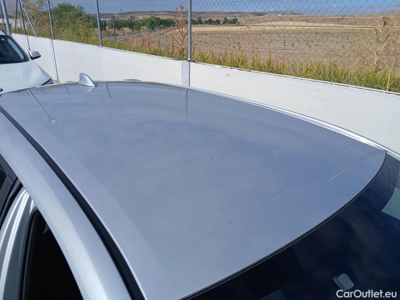  Toyota  Corolla TOYOTA  1.8 125H ACTIVE TECH E-CVT #39