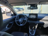  Toyota  Yaris TOYOTA  / 2020 / 5P / berlina con portón 1.5 120H Business Plus #3