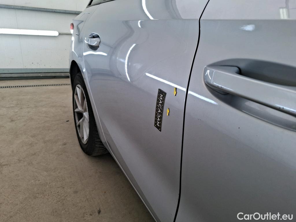  Seat  Leon SEAT  Sportstourer / 2020 / 5P / Break 2.0 TDI 150 DSG S&S Style Business #82