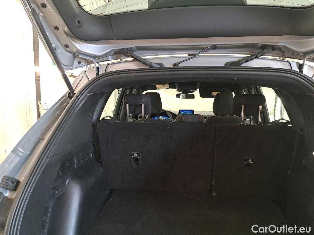  Ford  Kuga FORD  / 2019 / 5P / SUV 2.5 190 hybrid Flexifuel Pshift ST-Line #1