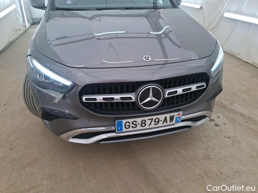  Mercedes  GLA MERCEDES-BENZ  / 2023 / 5P / SUV  250 e Business Line DCT #1