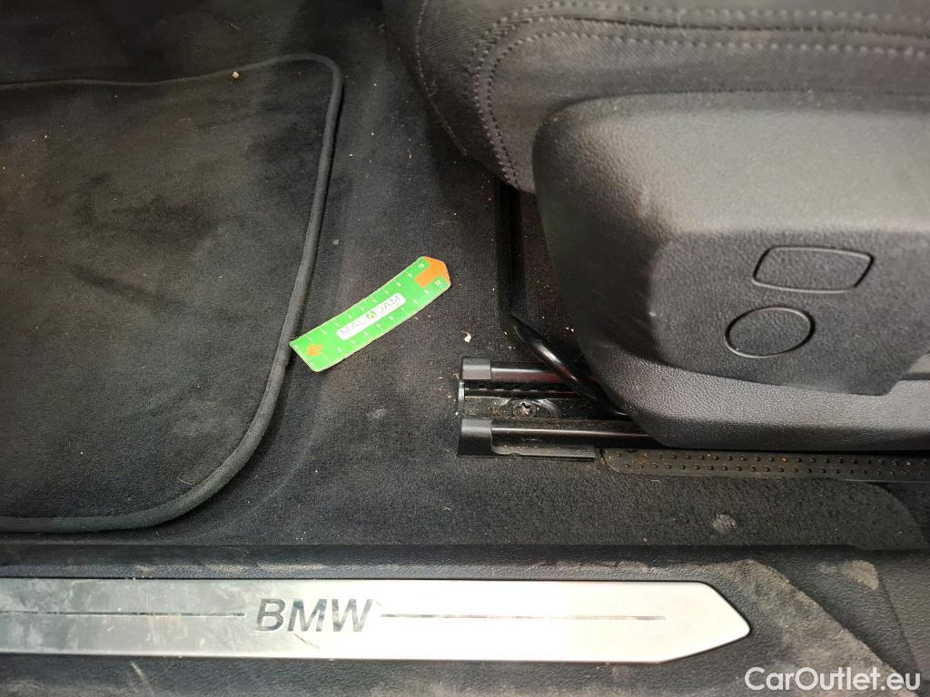  Bmw  Serie 1 BMW Série 1 / 2019 / 5P / Berline 116i Business Design #1