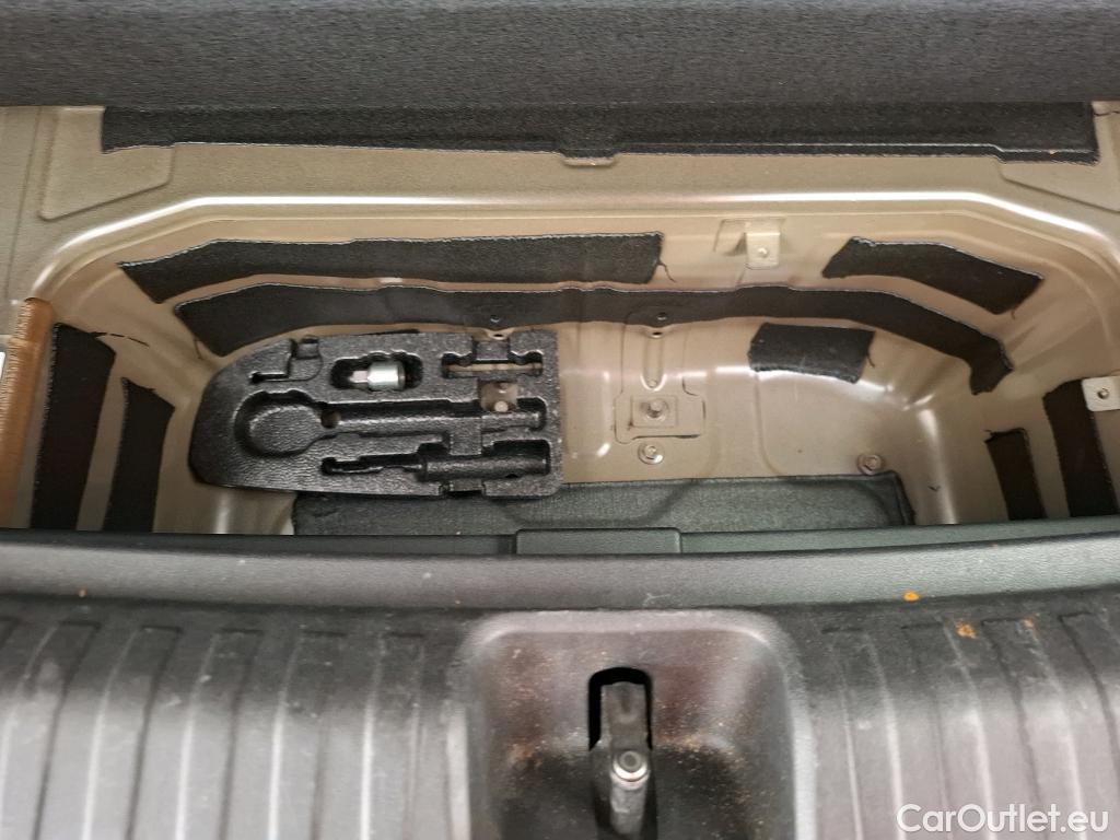 Audi  Q4 E-Tron  40 e-tron Executive 82kWh BVA #16