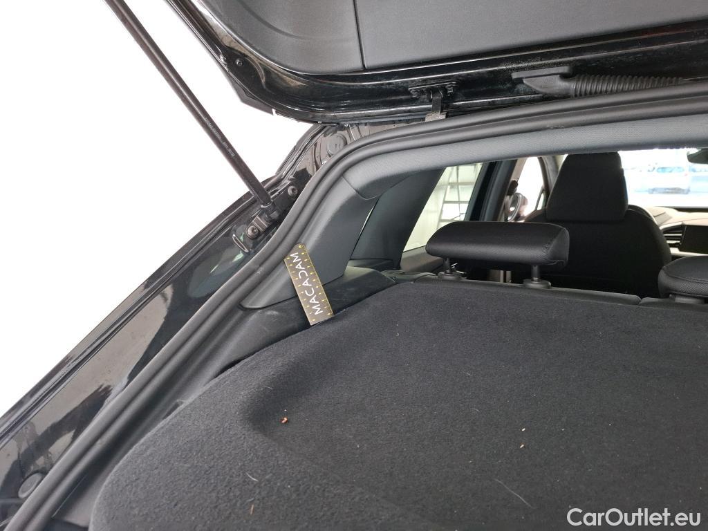 Audi  Q4 E-Tron  40 e-tron Executive 82kWh BVA #29
