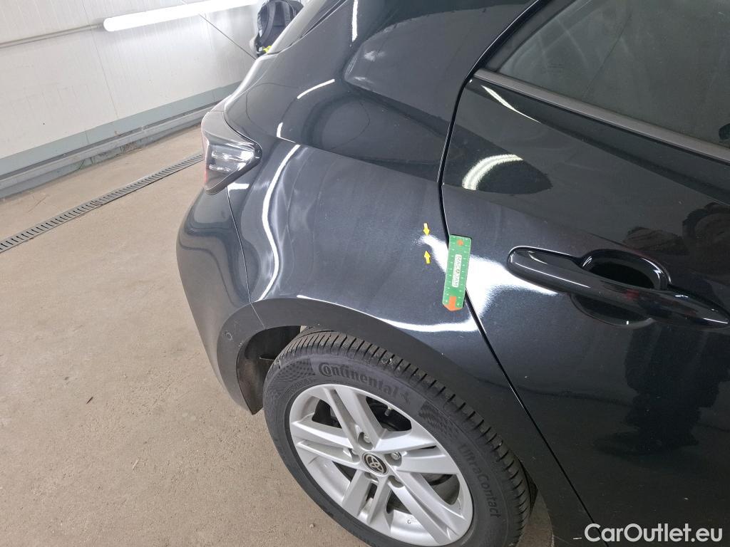  Toyota  Corolla TOYOTA  / 2018 / 5P / Berline Hybride 122h Dynamic Business Stage Acad #25