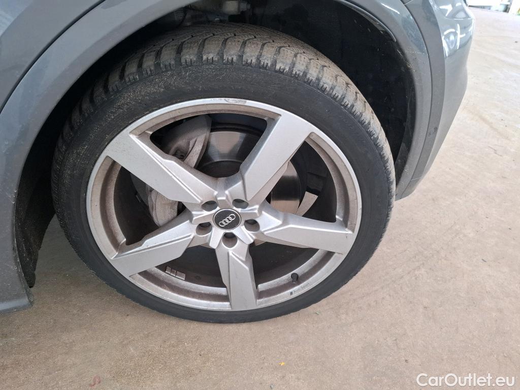  Audi  Q5 AUDI  / 2018 / 5P / SUV 55 TFSI e 367 QTT S TRONIC 7 S LINE #41