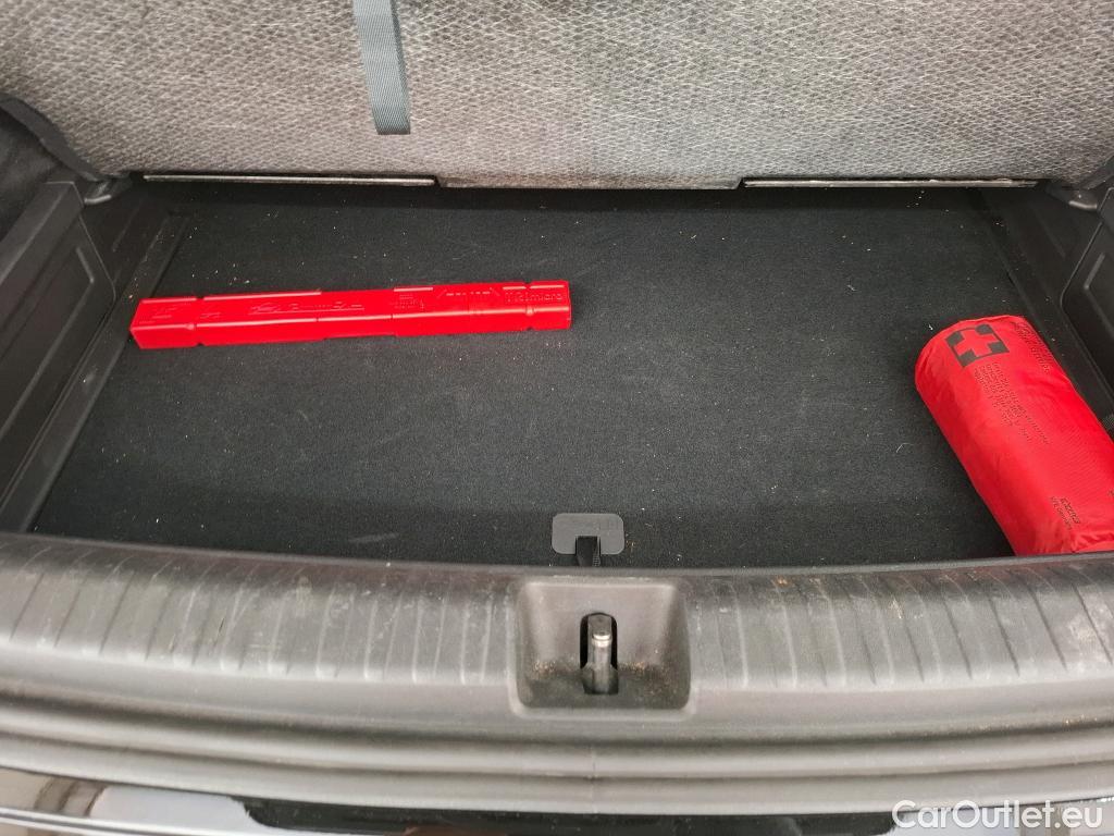  Audi  Q4 E-Tron  40 e-tron Executive 82kWh BVA #27