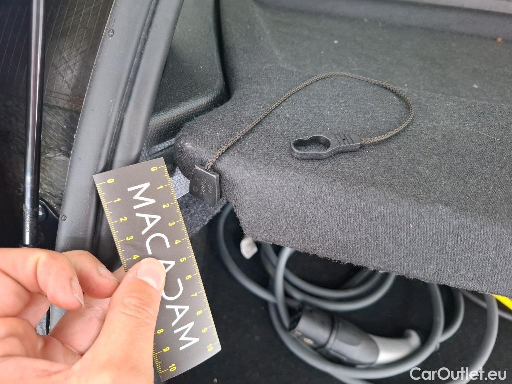  Bmw  I3  BMW / 2017 / 5P / Berline 120 Ah iLife Atelier #30